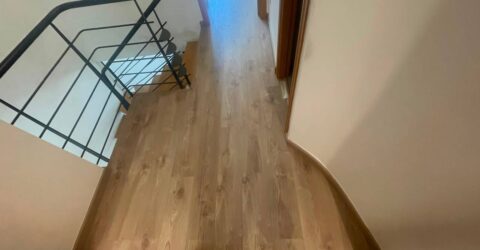Laminado de escaleras - Parquet laminado Valencia